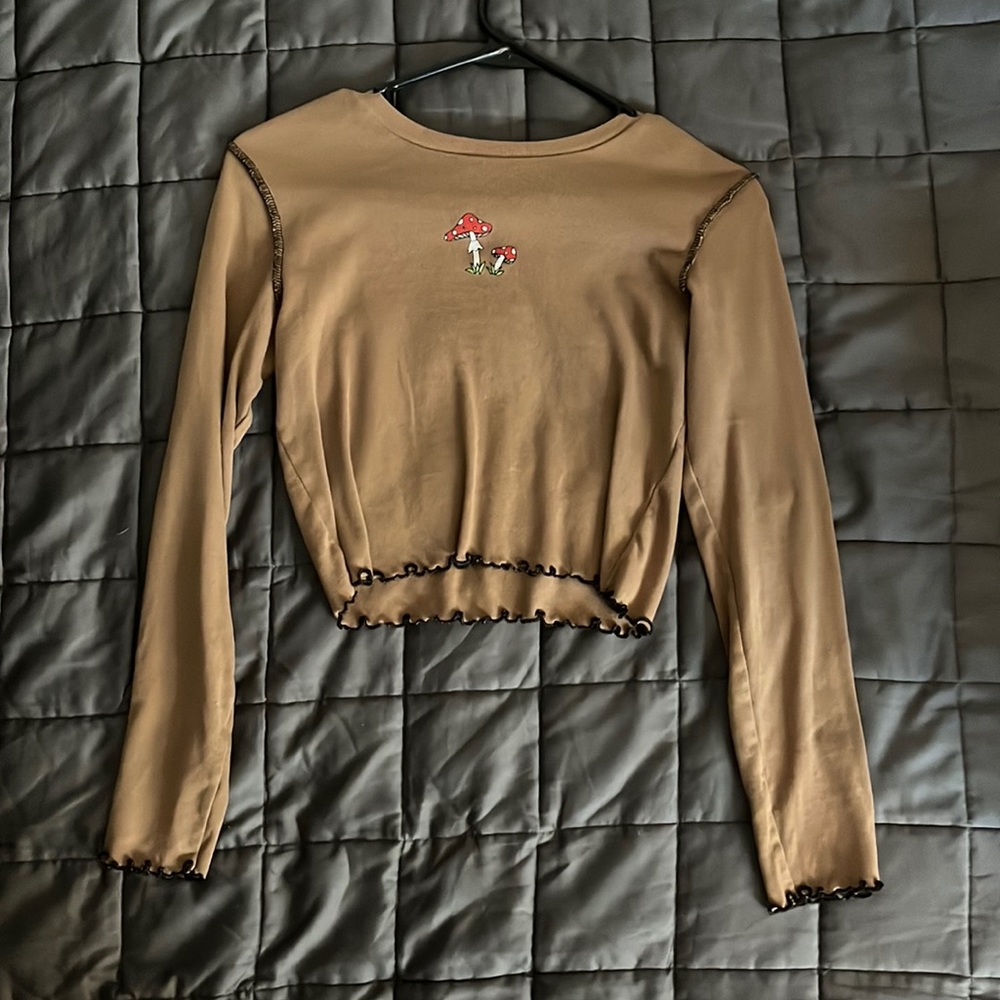 Brown Mushroom Tee
